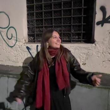 Babysitter in Rome: Irene