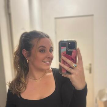 Babysitter in Plaisir: Julie