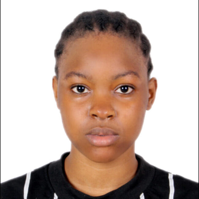 مربية أطفال في دبي: Kobusingye