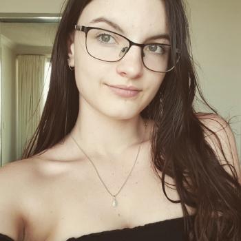 Babysitter Yatala: Jess