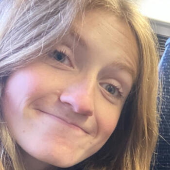 Babysitter in Pessac: Melina