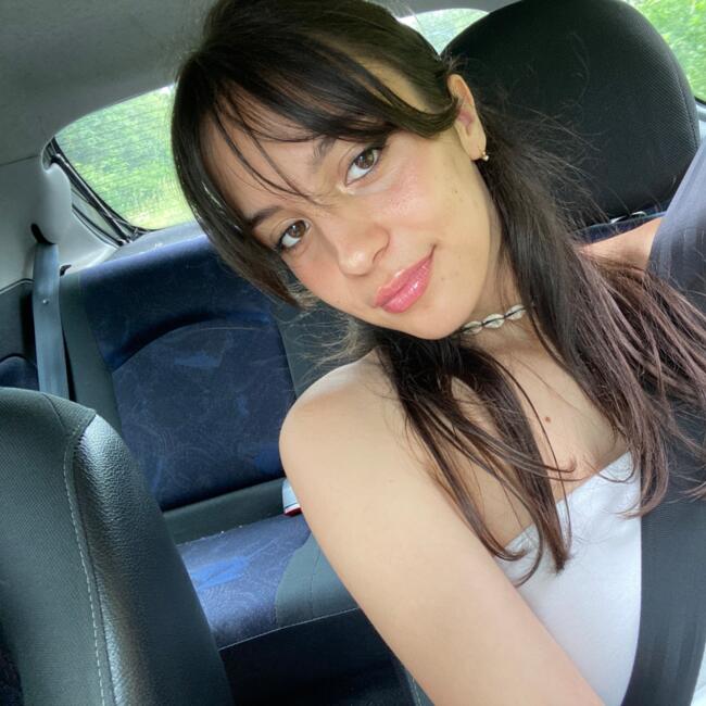 Babysitter in Gradignan: Lara