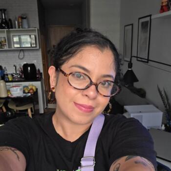 Babysitter in Curitiba: Ângela