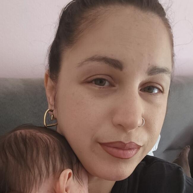 Δουλειά για babysitter στην περιοχή Πάτρα: Αφροδίτη