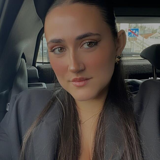 Babysitter in Porto: Teresa