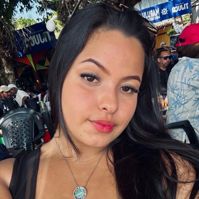 Babá em Belém: Kamily