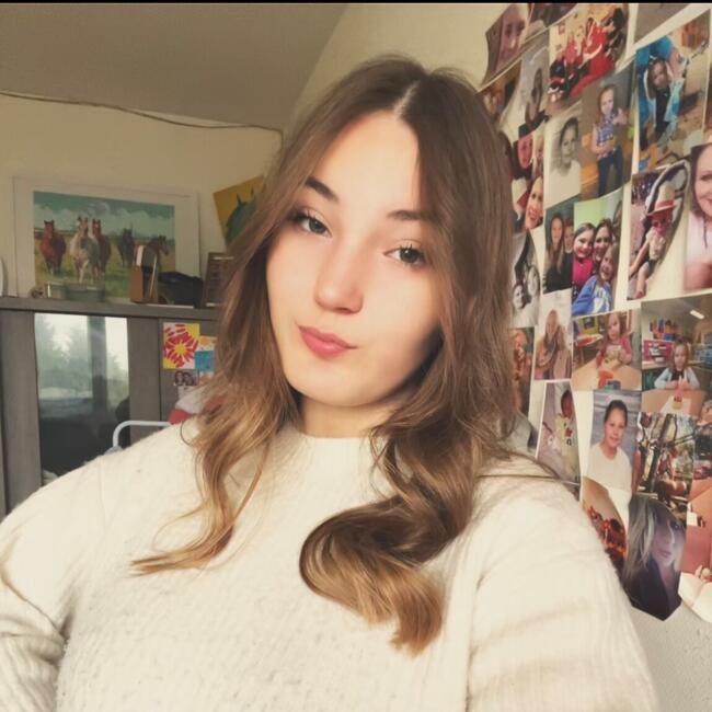 Babysitter in Calais: Celia