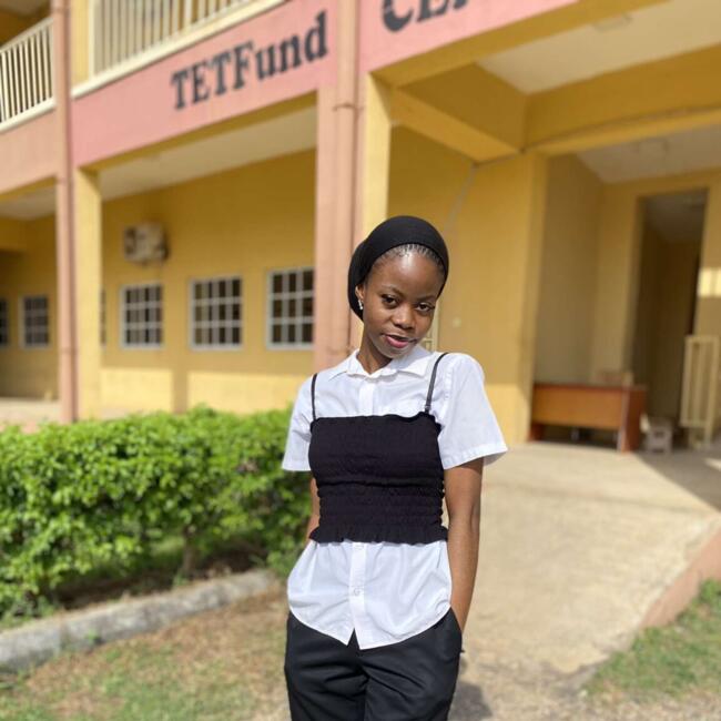 Babysitter in Abuja: Isabel