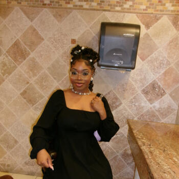 Babysitter in Burlington (New Jersey): Nlijah