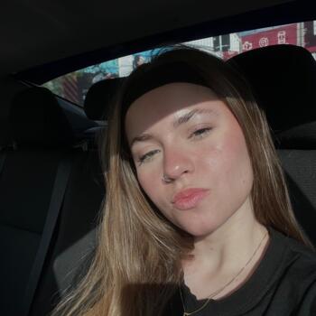 Babysitter in Araucária: Maria