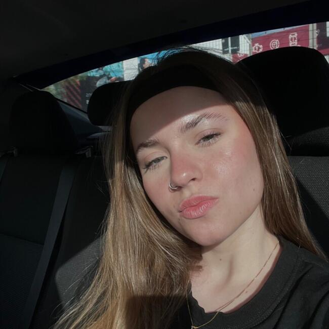 Babysitter in Araucária: Maria