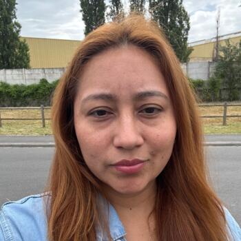 Babysitter Créteil: Yenifer