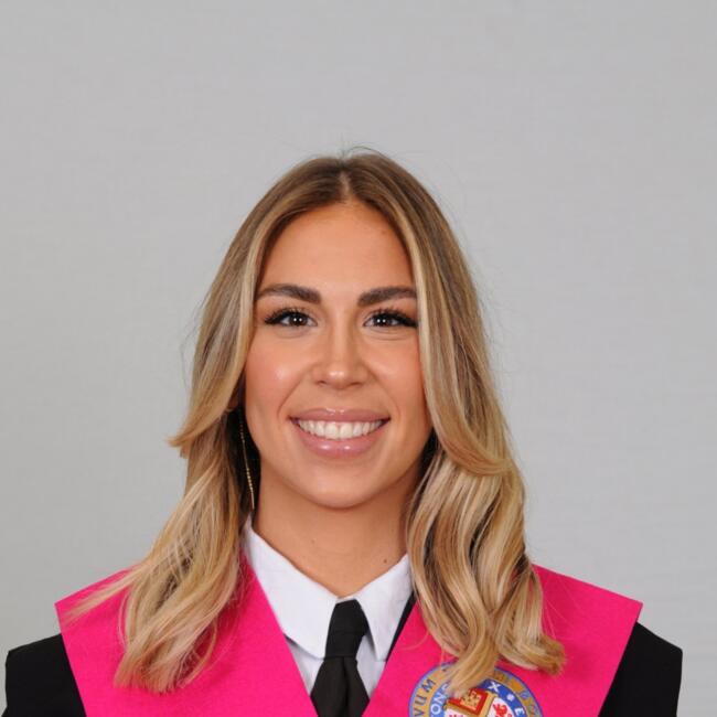 Babysitter in Bordeaux: Savina