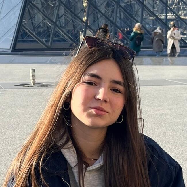 Babysitter in Castellon: Laia