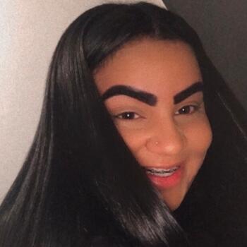 Babysitter Nova Iguaçu: Arianne