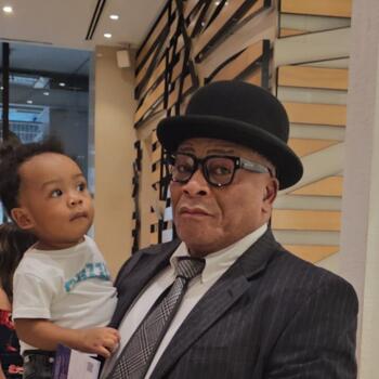 Parent Makati City: Mutombo Dikembe