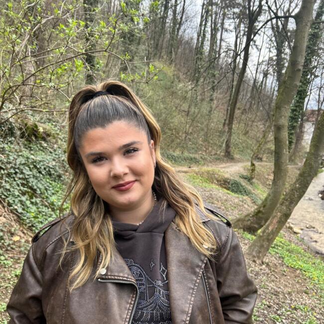 Babysitter in Brasov: Luana