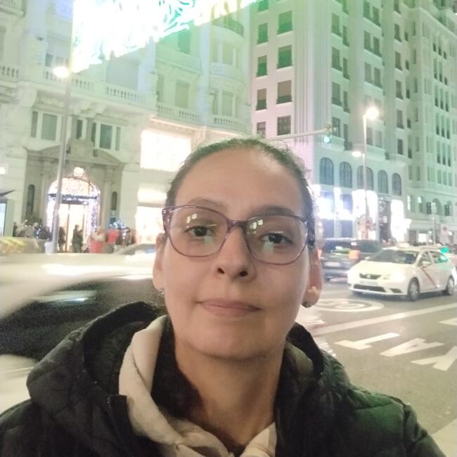 Niñera en Madrid: Angelica lucia
