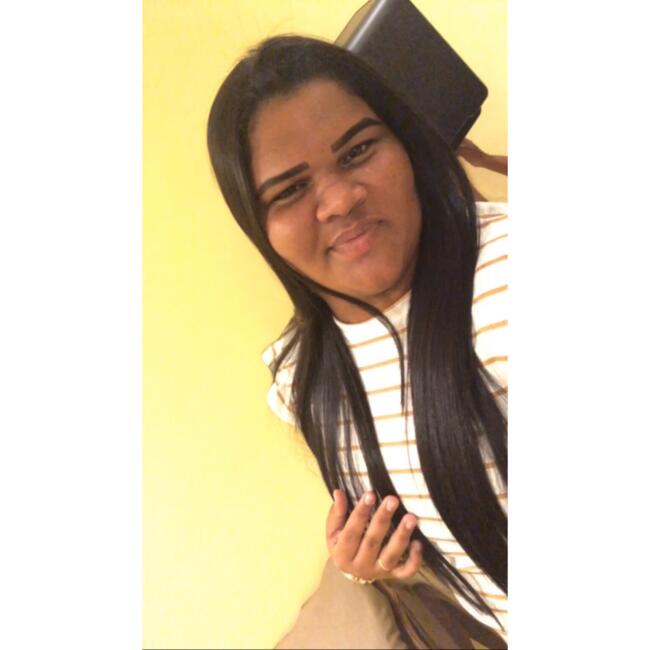 Babysitter in Recife: Lais Medeiros