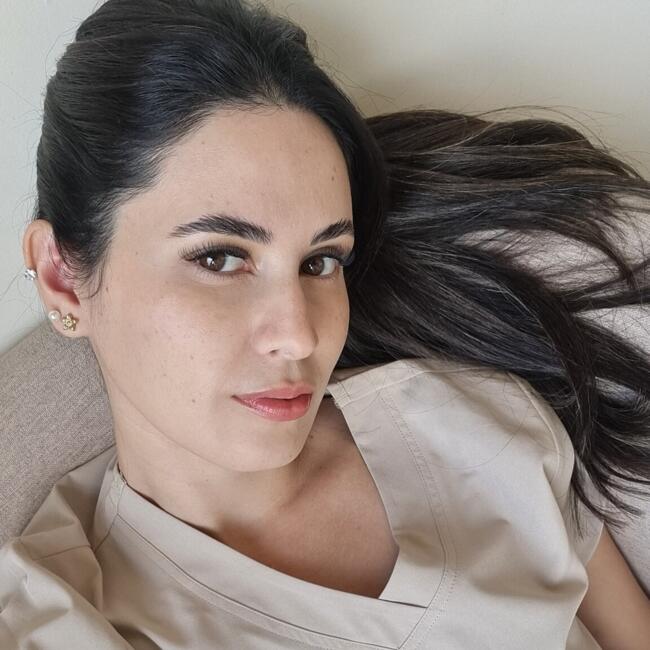 Babysitter in Doral: Angélica
