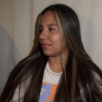 Babysitter in Emboscada: Monica