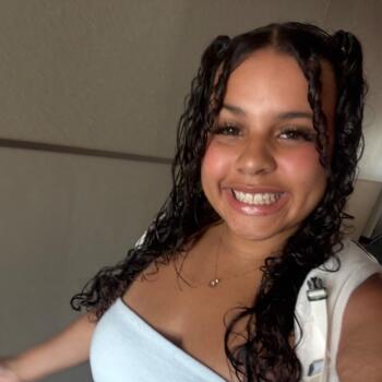 Babysitter in Fullerton: Daisha