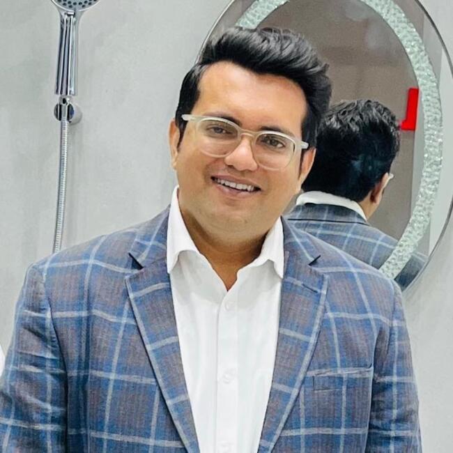 Babysitting job in Mumbai: Viral