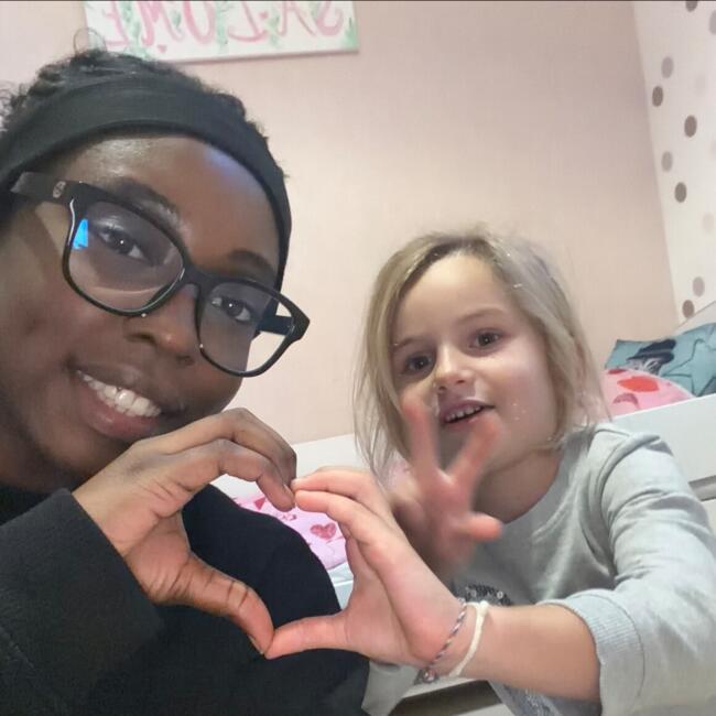 Babysitter in Saint-Rambert-d'Albon: Elia