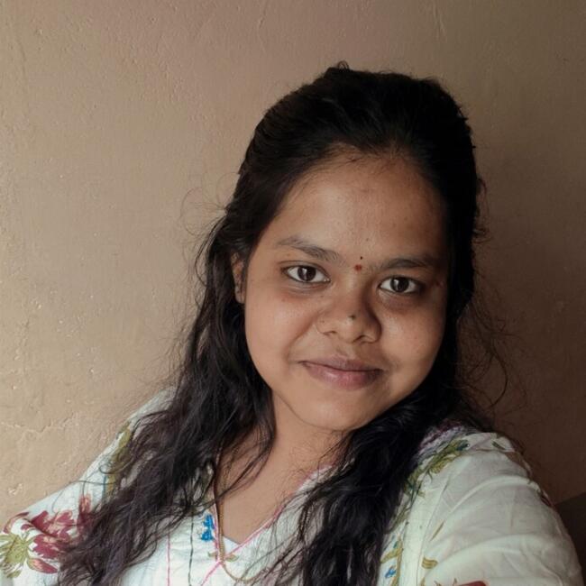 बंगलौर में बेबीसिटर: Varsha