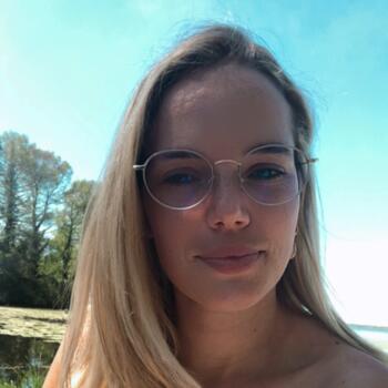 Babysitter in Mérignac: Maria Helena (Melene)