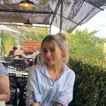 Babysitter Adelaide: Millie