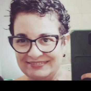 Babysitter Rio de Janeiro: Adriana