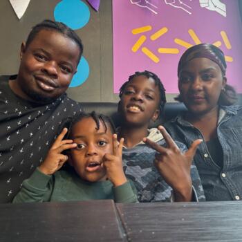 Babysitter Job in Edinburgh: Babysitter Job Taurai