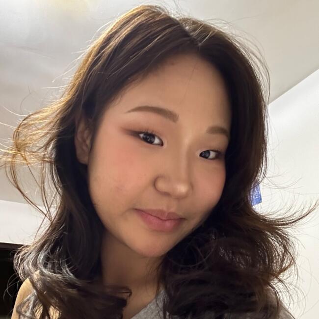 수원시에 있는 베이비시터: Maraljingoo