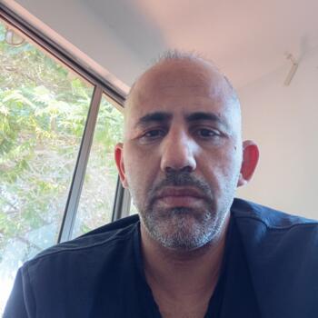 משרת בייביסיטר ב- ‏נהריה: משרת בייביסיטר Elad
