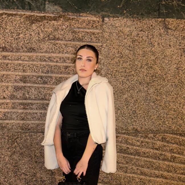 Nanny in Alhendín: MARIA