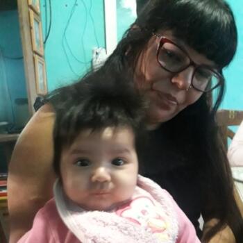 Babysitter in Monte Grande: Carolina