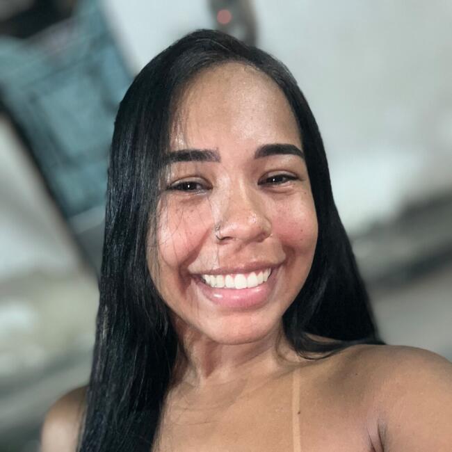 Babá em Recife: Emanuelle