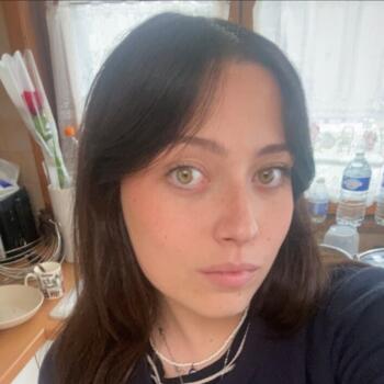 Babysitter in Paris: Ambre