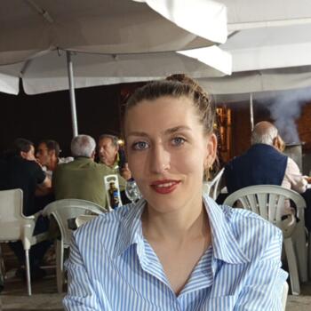 Babysitter in Brozas: Miriam