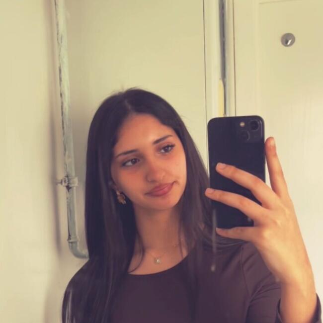 Babysitter in Schaarbeek: Najoua