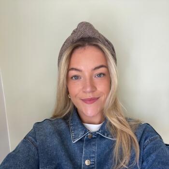 Babysitter in Galway: Grace