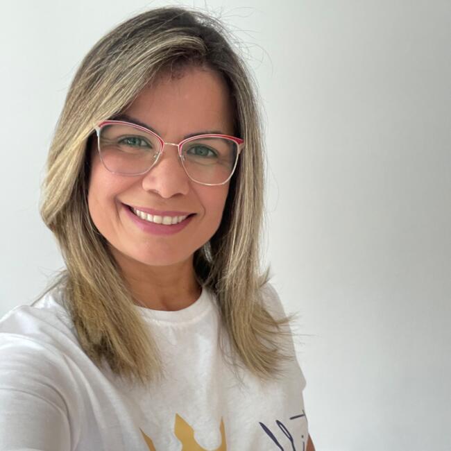 Babysitter em Viana do Castelo: Elisama