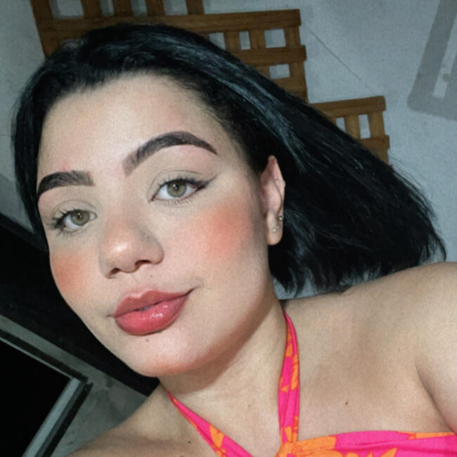 Babysitter in Linhares: Bianca