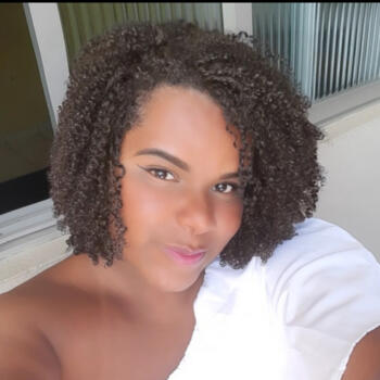 Babysitter in Serra: Alice Coelho