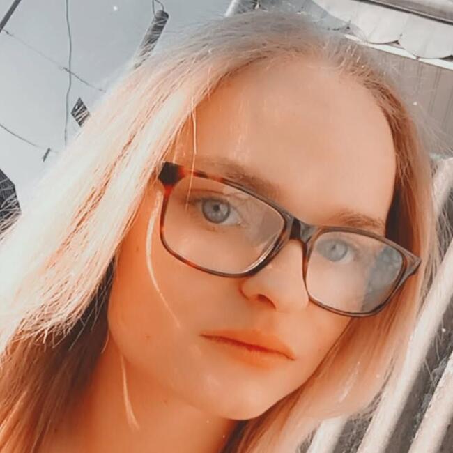 Няня в Чернівці: Alla