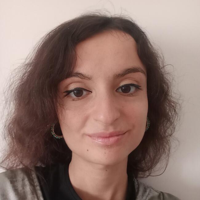 Babysitter in Paris: Sarah