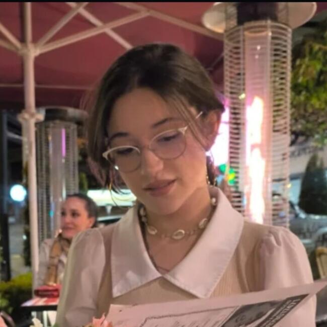 Babysitter in San Joaquín: Valentina