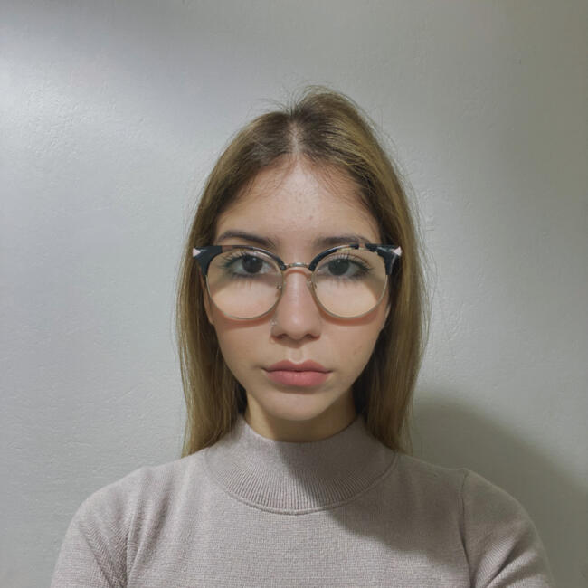 Babysitter στην περιοχή Αθήνα: Χρυσάνθη