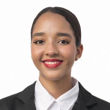 Babá Rio de Janeiro: Leonarda